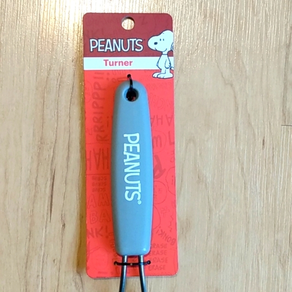 New Peanuts Snoopy Cooking Spatula Turner Kitchen - Picture 2 of 6